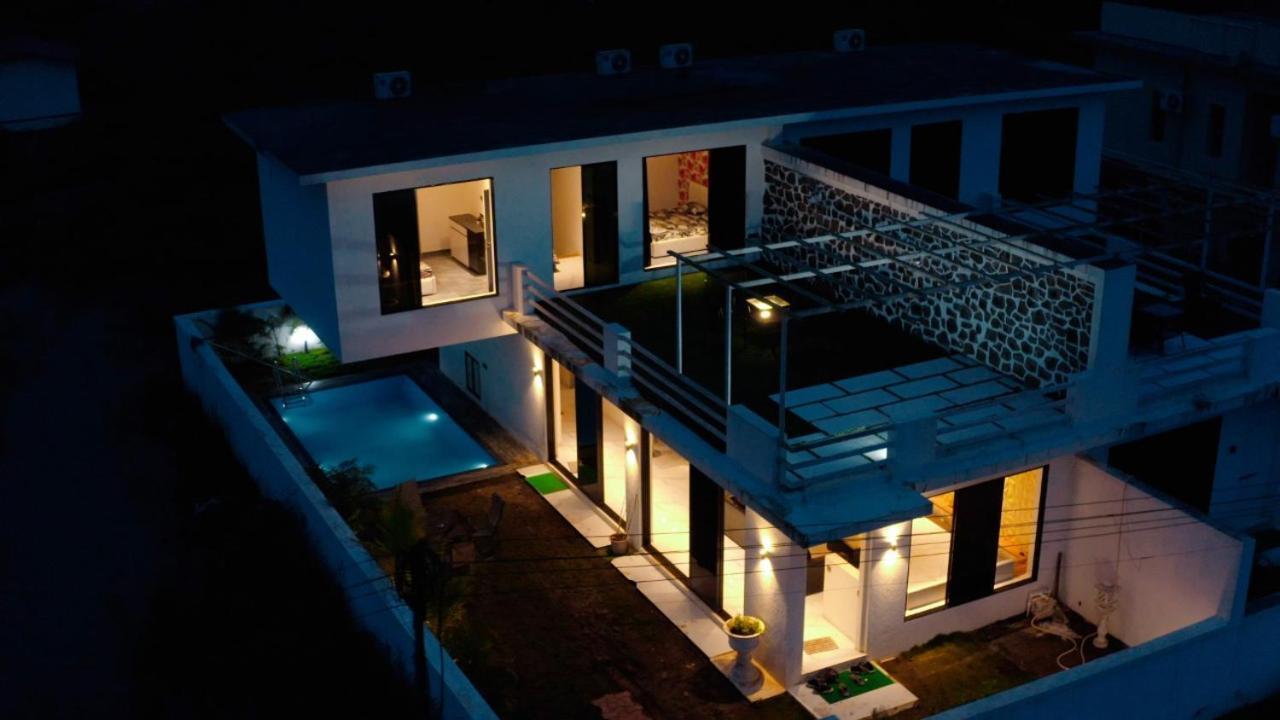 Platinum Villa 3Bhk Лонавла Екстер'єр фото