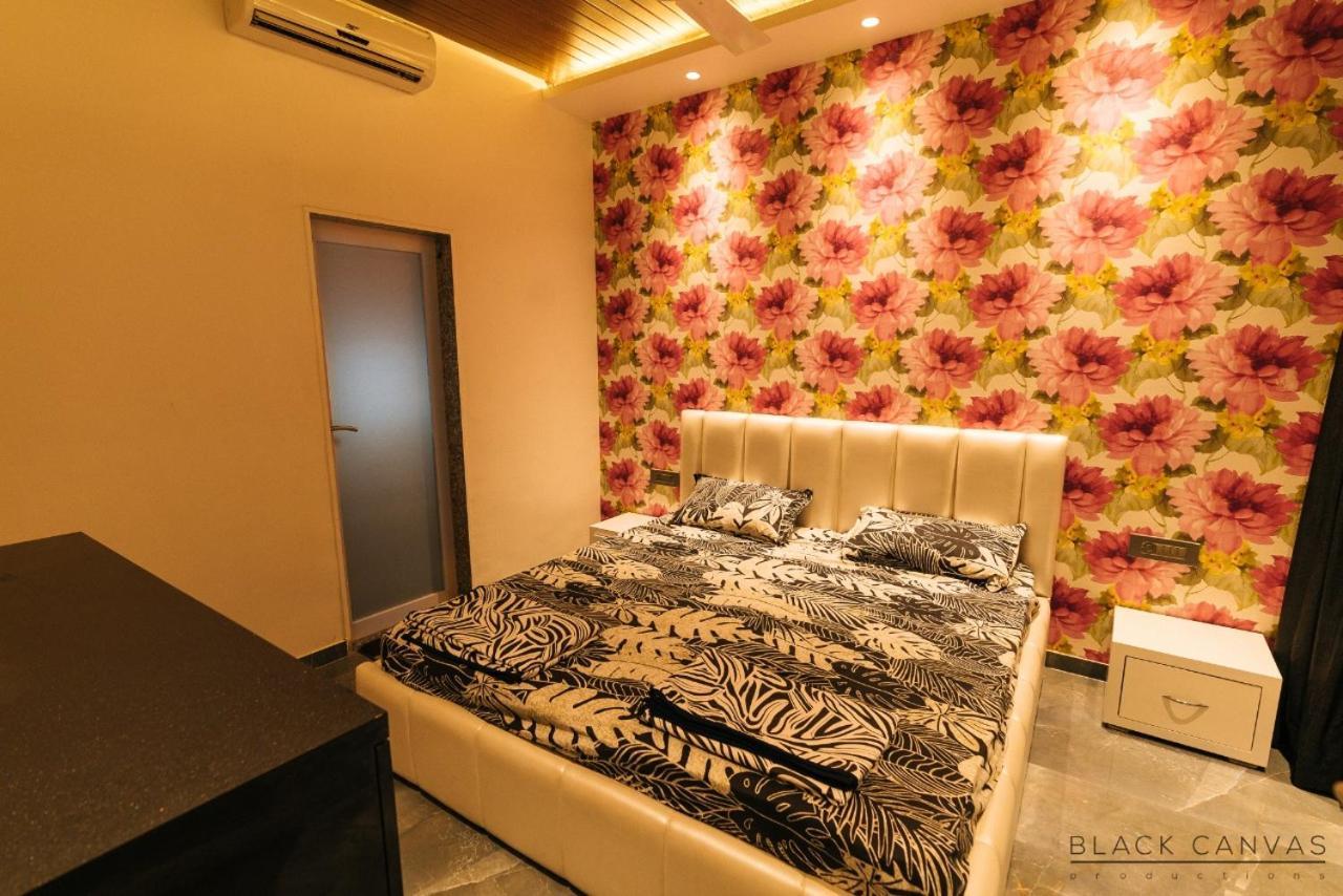 Platinum Villa 3Bhk Лонавла Екстер'єр фото